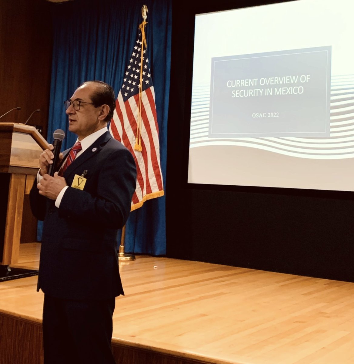 OSACstate's tweet photo. OSAC Program Office convened w/ OSAC Mexico City Country Chapter Affiliate for a country security overview from Patricia Fresnedo + Q&amp;A session w/ OSAC and Diplomatic Security agents from the Embassy’s Regional Security Office. 

#GlobalSecurity #LatAmSecurity @USEmbassyMEX https://t.co/dIjfNpsfmA