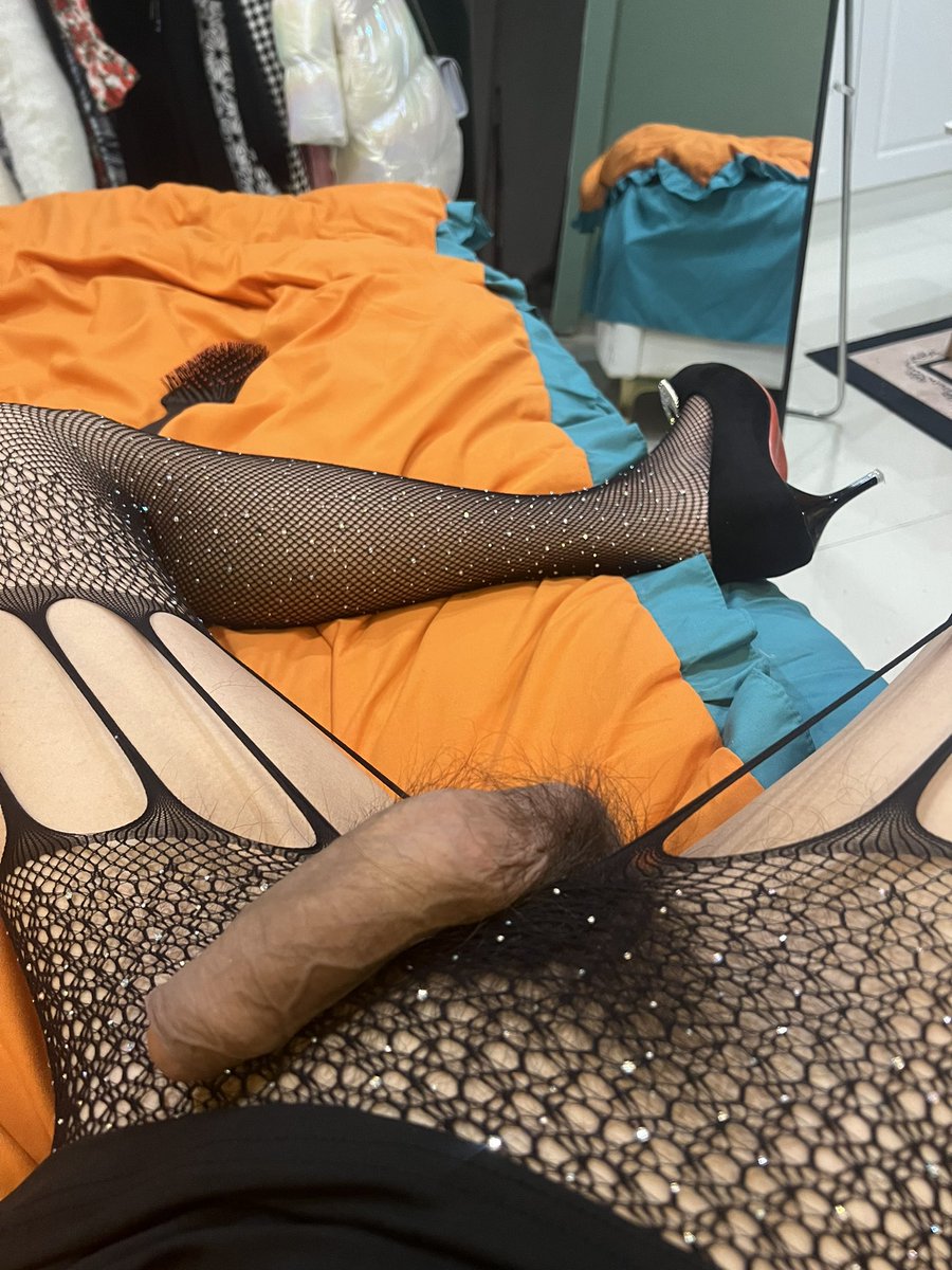 #无锡ts #ladyboy #伪娘勾引直男 #男の娘 #女装男子 

突然就有感觉了，微微一硬～