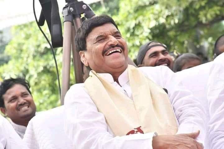 बुरा न मानो होली है।
जोगिरा सारा रा रा।