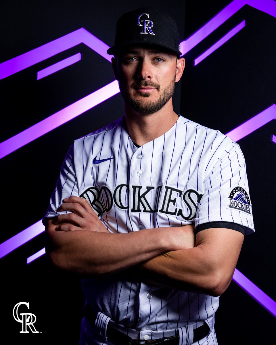 Rockies's tweet photo. The purple pinstripes look 𝘾𝙇𝙀𝘼𝙉, KB😮‍💨 https://t.co/YbY3F3hATk