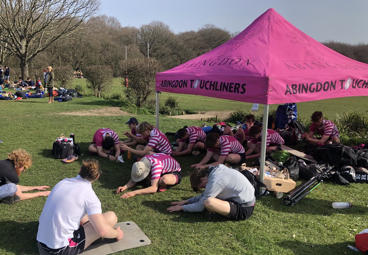abingdonrugby's tweet photo. An absolutely outstanding day at @RPNS7 for our 1st VII who were undefeated, winning their group &amp; their elimination game. The team have made final 12 of the competition from 192 teams #Passion #Pride #Creativity #Loyalty #LeaveALegacy #RugbySevens #AbingdonSchoolRugby https://t.co/H3FjJj9IFa