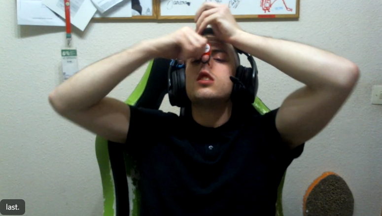 Chok0_av's tweet photo. @lastcsgo : Tío, estás depresivo, vente al discord a hablar.

5 minutos en discord: https://t.co/czbLwJJj8n