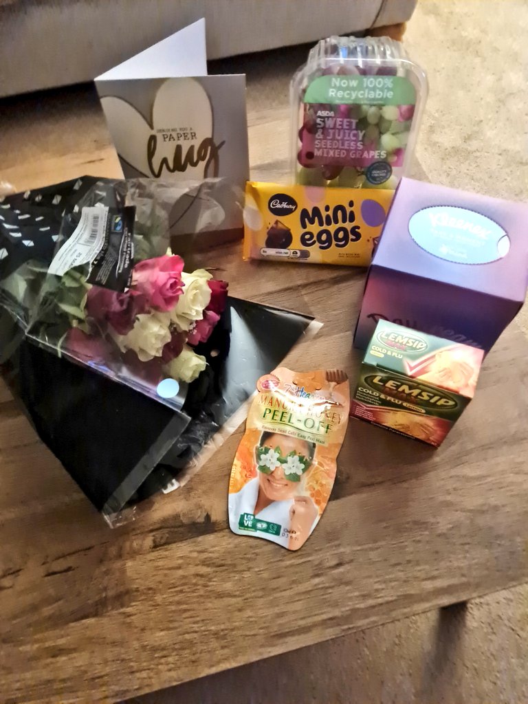 Pauline Scott 🍊💜 tweet media