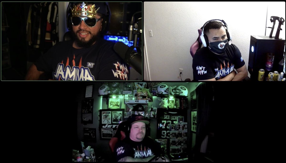 TopTierManny25's tweet photo. Bruh! Just had to take a moment to say thank you to a lot of people that are really loving the new #ANIMANNY merch and showing support! I never thought I’d be hanging out Friday nights with great friends and family twining merch that wifey and @theANIMAL916 put together! Huge SO! https://t.co/dnrPJ4DGMT