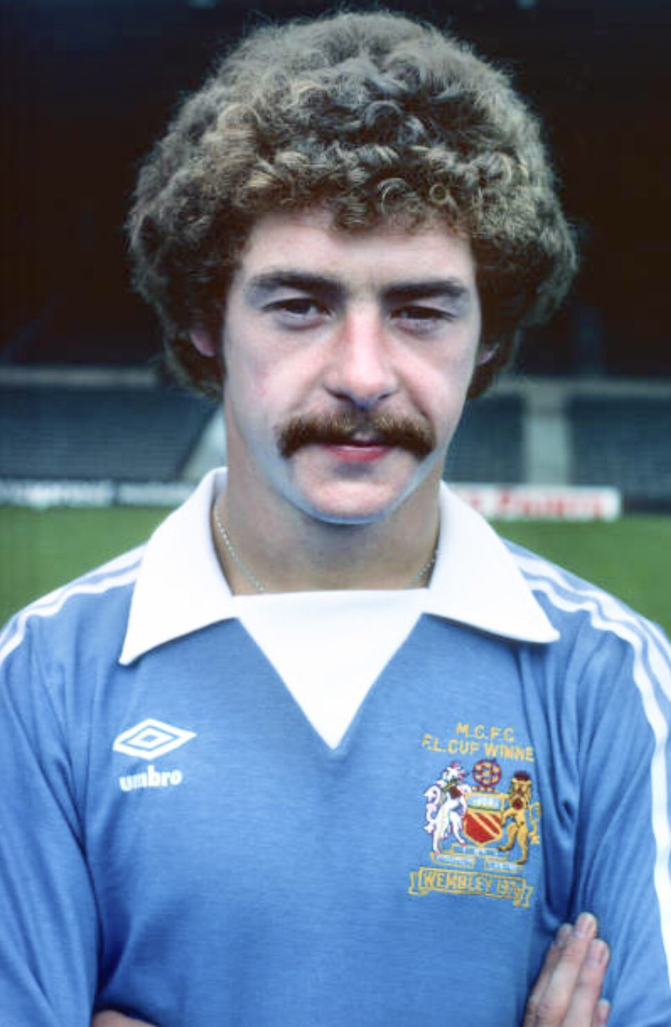 Football Back Then ⚽️🏐⚽️ on Twitter "That kit 🙌🏼 The great Kenny Clements, Manchester City