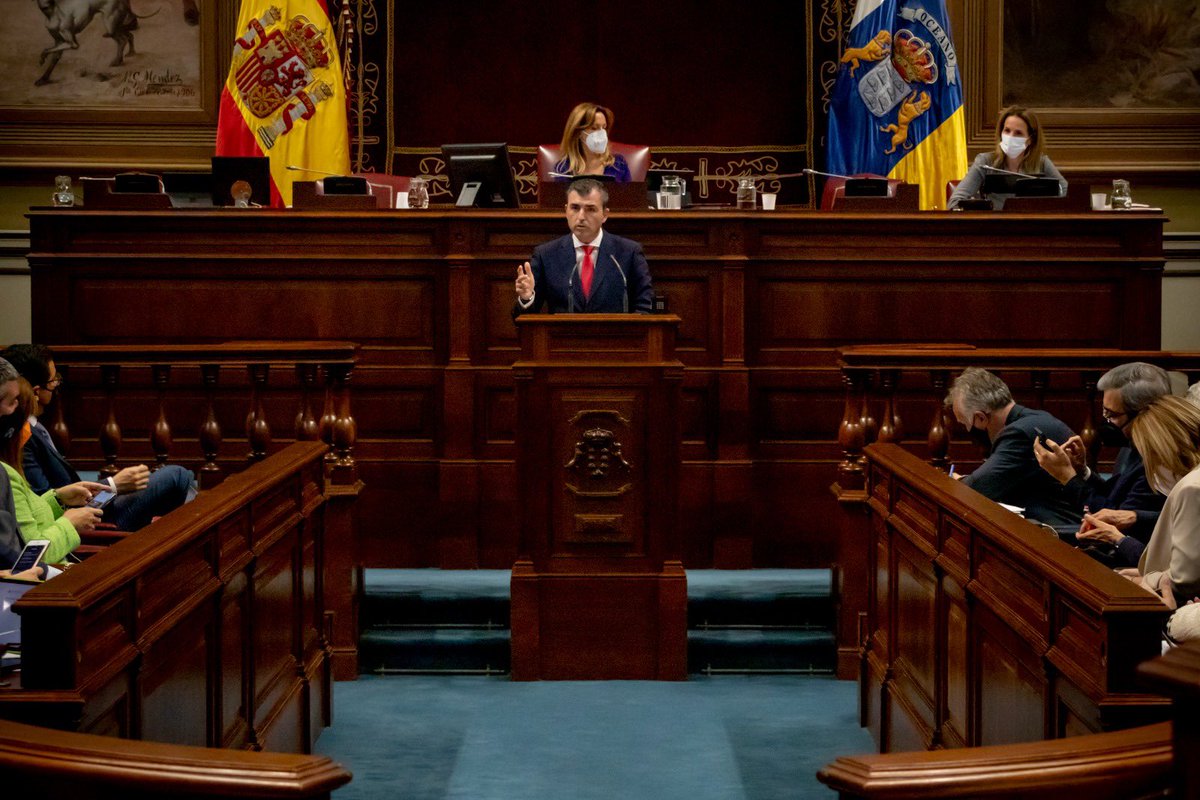 MDominguez_Glez's tweet photo. Hoy le he tendido la mano a Torres para buscar consensos y acuerdos. Espero que recoja el guante y nos pongamos a trabajar; no como enemigos, sino como rivales políticos. Seguiremos alzando la voz contra la mala gestión y defendiendo aquello en lo que creemos.
#UnPlanParaGobernar https://t.co/R6ermasumk