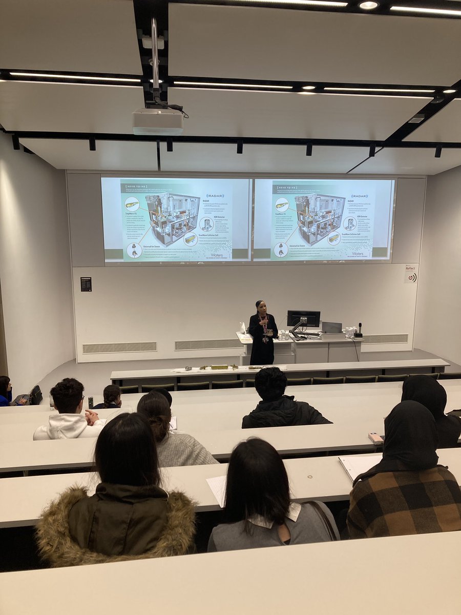 daisyogle1's tweet photo. Next up, Gez told our students about her path to get on a PhD programme and the barriers she overcame to get here. She also explained her research on cardiomyopathy and even brought along some mass spec parts to show off! 🤩 #stemoutreach #accessleicesterstem https://t.co/F6PU75zadM