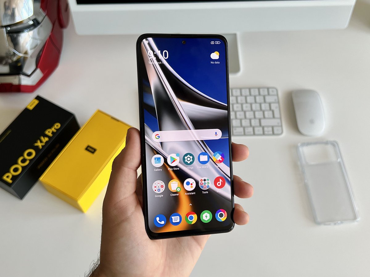 It is #POCOX4Pro 5G 

I didn't have any expectations for this phone, but it turned out to be very cool on first impressions 👏