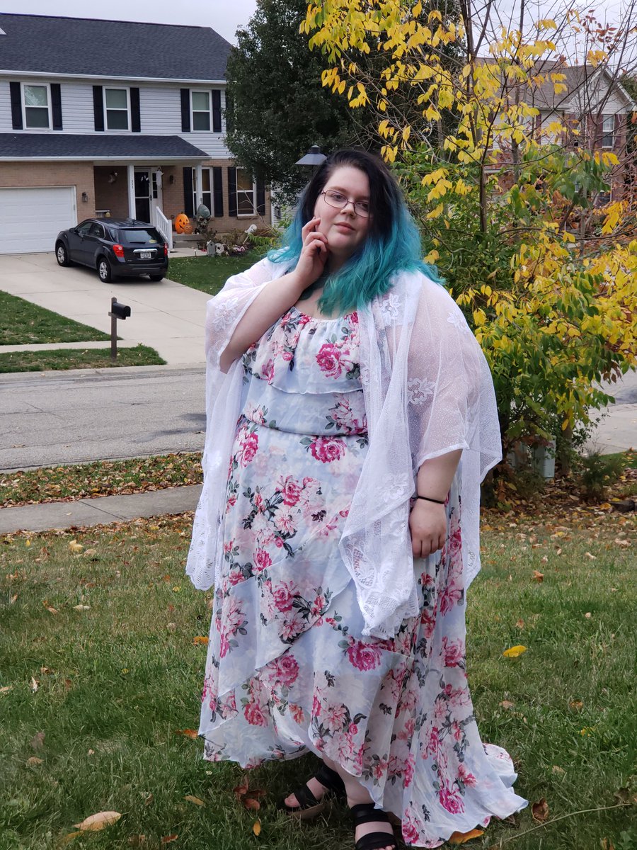 KorSavage's tweet photo. Yall I make @Torrid look STUNNING
You can't change my mind ๐คทโโ๏ธ๐โโ๏ธ
First pic is from today the other 2 are from a few years back but still look good~
#plussize #plussizemodeling #torrid #beautiful #confidence #torridfashion https://t.co/phexYviJHR