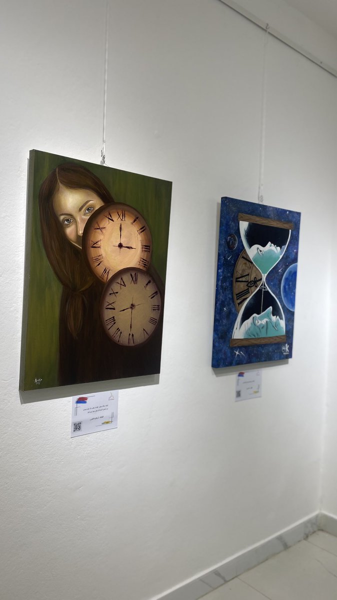 Mozhera__'s tweet photo. مشاركتي في المعرض الأول لـ فريق ART DOSE " ثنايا " ، من اجمل المعارض الفنية اعمالاً وتنظيماً ، الحمدلله دائماً وابداً            💛❤️💙. https://t.co/8Bf5PB9iri