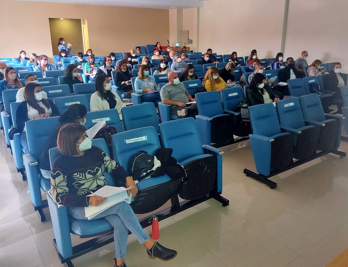 SindicatoDSalud's tweet photo. #SAMO365 en el Auditorio del @SindicatoDSalud clase 2 del Curso de SAMO Nivel I, #Hoy 📝Procesos de Gestión con @NovionClaudia, Lucila Moreno y Sabrína Brandariz .
#CapacitandoElPresente📚
#PensandoEnElFuturo💻 https://t.co/2NbzaN3wmV