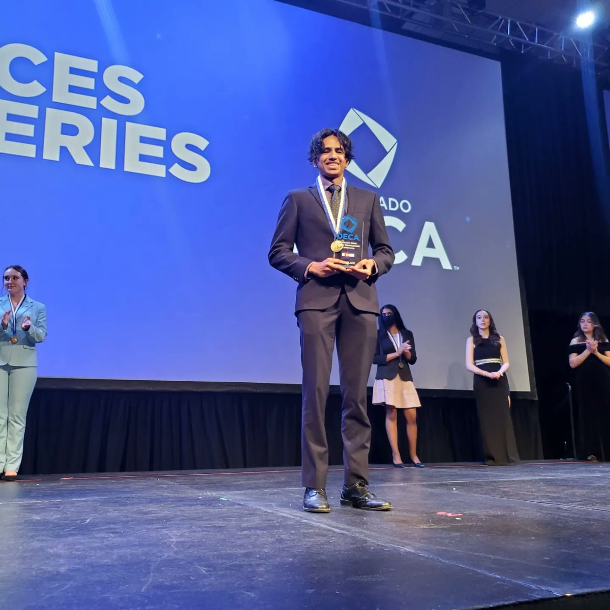 ComplimentsFCHS's tweet photo. We are so proud of the Lambkins from our DECA chapter who represented FCHS at the state competition! #fchs #wearecollins #Lambkins https://t.co/RIVH4TZOQN