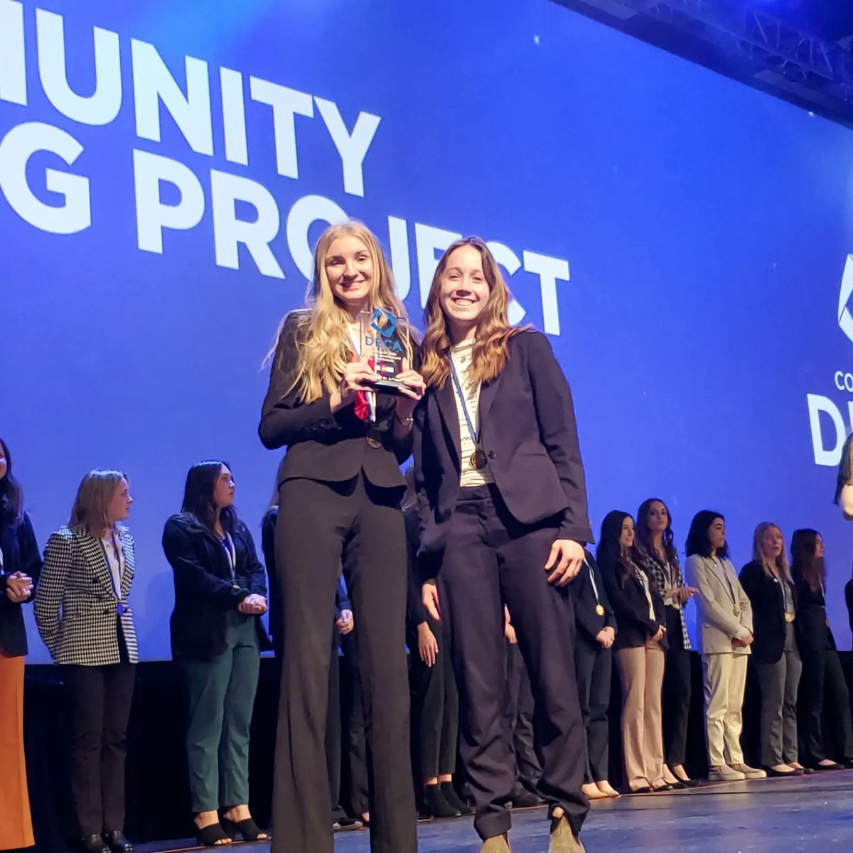 ComplimentsFCHS's tweet photo. We are so proud of the Lambkins from our DECA chapter who represented FCHS at the state competition! #fchs #wearecollins #Lambkins https://t.co/RIVH4TZOQN