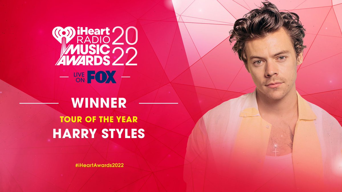 iHeartRadio's tweet photo. I'd give ANYTHING to get to experience "@Harry_Styles: Love On Tour" for the first time again.  😩👑❤️ Congratulations on winning "Tour of the Year!" 

Watch our 2022 iHeartRadio Music Awards tonight at 8/7c only on @FOXTV! #iHeartAwards2022 #HSLOT https://t.co/IjzveNSioe