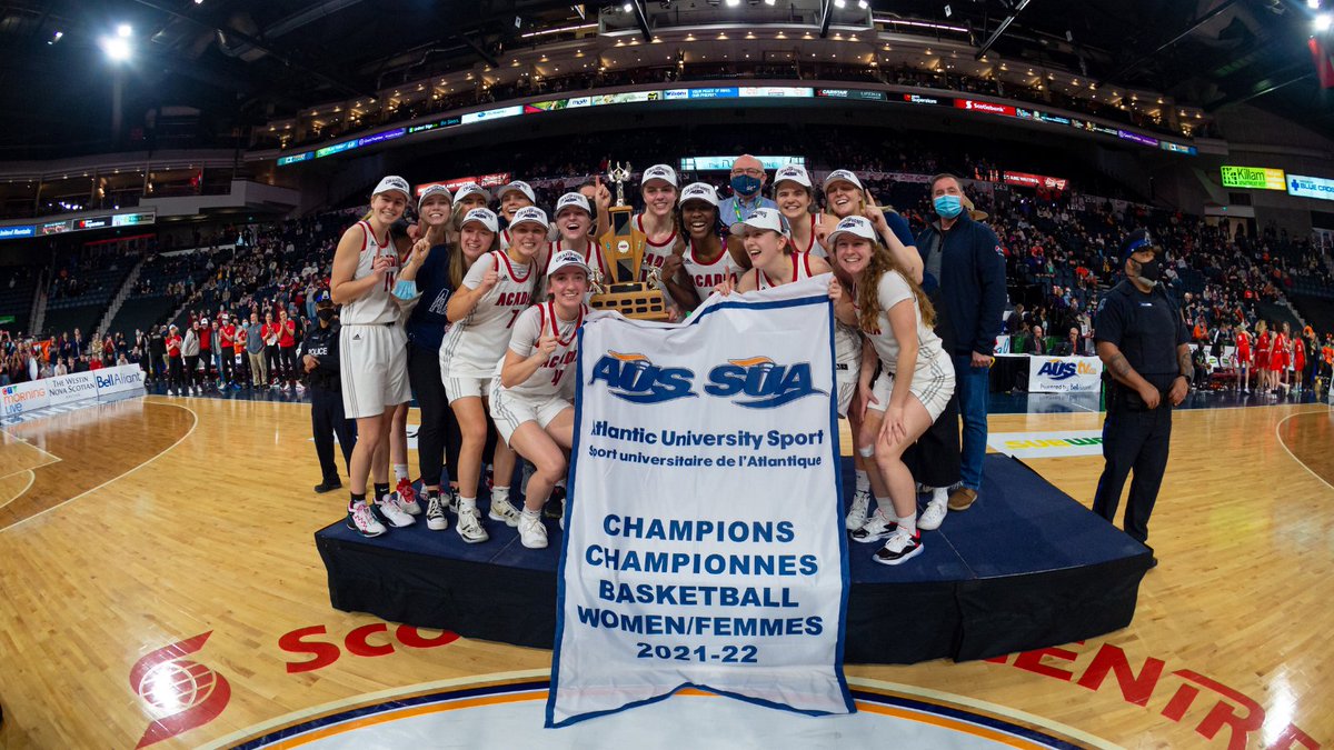 ScotiabankCtr's tweet photo. That's a wrap on @AUS_SUA Basketball Championships! Congratulations to the @AxewomenBB and the @DalTigers men's  team for brining home the gold and good luck at @USPORTSca Final 8.🏀  

📷 James Bennett 

#EventsAreBack #ComeTogtetherNS #Basketball #Champions #Halifax https://t.co/hJ26x3HJ2e