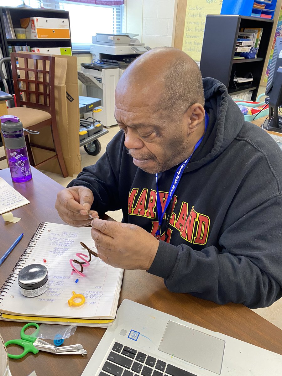 BCPSMIL's tweet photo. The ideas were flowing at today’s workshop. Even simple things like LEDs, coin cells, and vibration motors can be inspiring for Ts and their Ss! @MrFilderman @HebbvilleES @kshenton1 @delmendorf @michaelfort #bcpsmakes https://t.co/rl1NPWEl5I