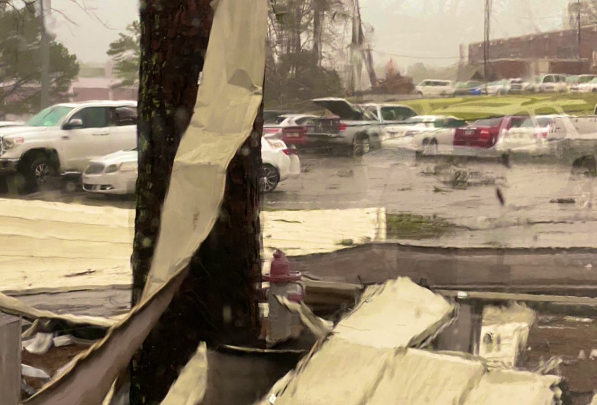 CoachWood_HCC's tweet photo. Lots of damage and debris on our campus @HolmesCC Thanks to everyone for calls and prayers. Thankfully our players are safe. Not aware of any injuries on campus. People are doing alright just lost a lot of stuff. Stuff can be replaced, people can’t. Prayers for everyone around us https://t.co/PAhvFXyjiu