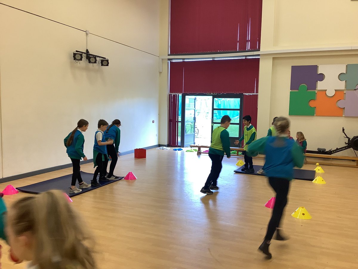 Hareside Primary School tweet media