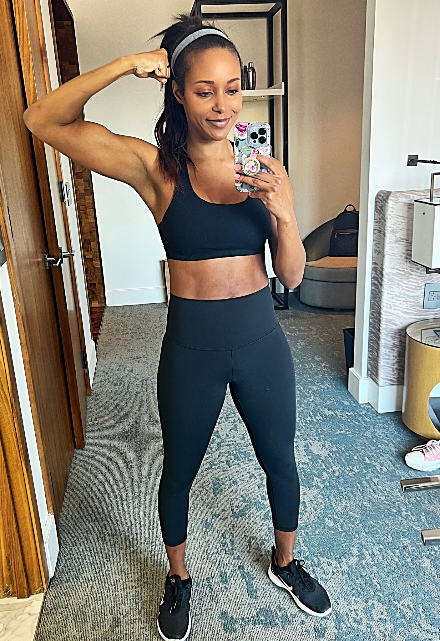 Brandi Rhodes on Twitter "Peaks for the geeks 💪🏾 https//t.co