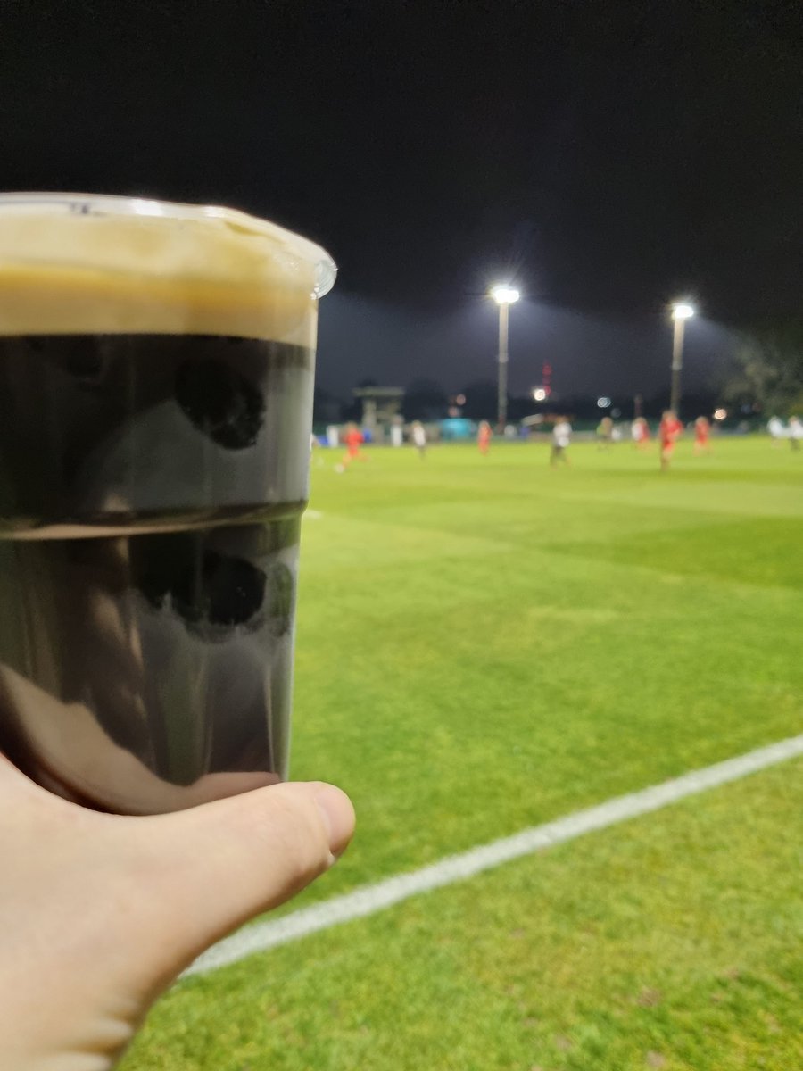 threehoundsbeer's tweet photo. Tuesday night football with @beckenhamtownfc 

Exciting news coming soon with Three Hounds &amp; Beckenham Town FC! ⚽️🍺 https://t.co/LCn2FZglF4