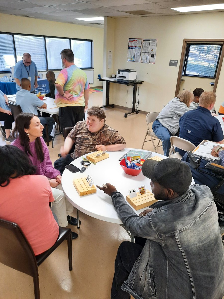 lorenzotbrown's tweet image. There's no joy like the joy of serving others!!! JOY! Jesus - Others - Yourself! #isable #isablecenter