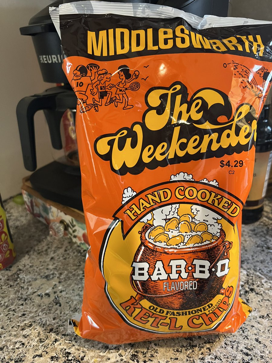 JordanLultv's tweet photo. The best chips you will ever consume hands down!
#Middleswarth #snacks https://t.co/NCsCJpC7UJ