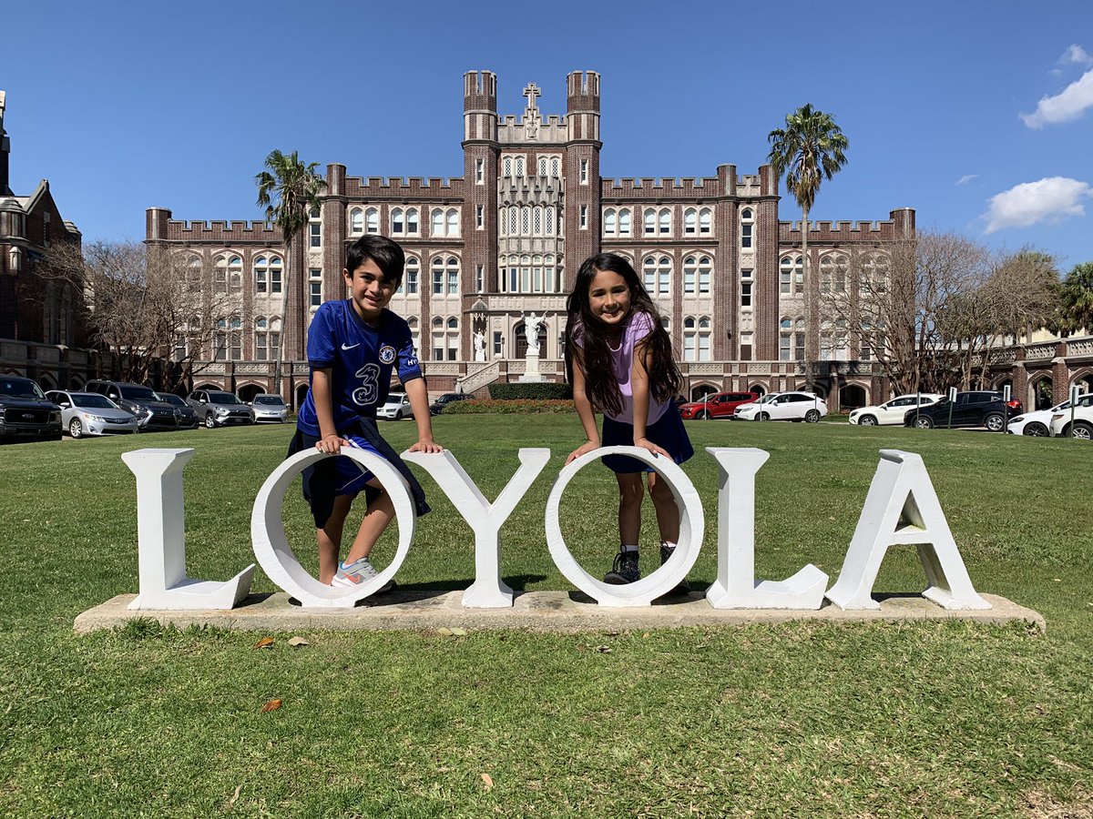 Fox4David's tweet image. CHAMPS!! @LoyolaWolfPack