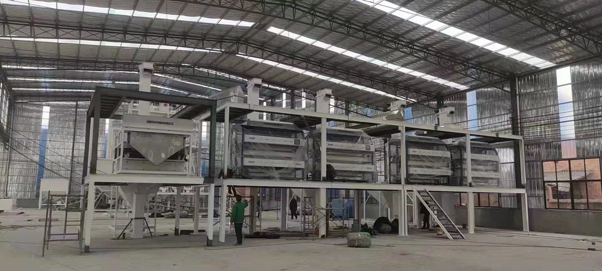 FurongChen2's tweet photo. 🎈Product Superiority of HSKL1440 Single Layer Crawler Color Sorter for Wet Sorting of Granular Ore
Contact:
Tiffany Chen
Email:tiffany.chen@alpha-technology.com.au
https://t.co/aF527hvvqe https://t.co/c1kzUfIlhg