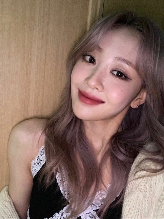 krysgogh's tweet photo. @minweeknd @loonatheworld mt olha a mamacita https://t.co/DFrLpLr2zj