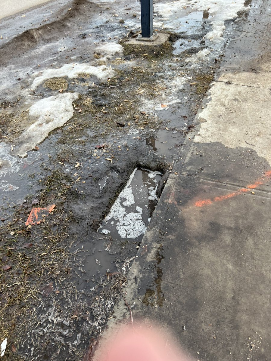 BrianGeislinger's tweet photo. @telussupport hi my 7 year old just fell in an uncovered deep construction hole adjacent to the sidewalk in my neighbourhood where Telus fibre is being installed. Very dangerous. On Glastonbury blvd South of 69 Ave in west Edmonton https://t.co/XUmLQRNAqr