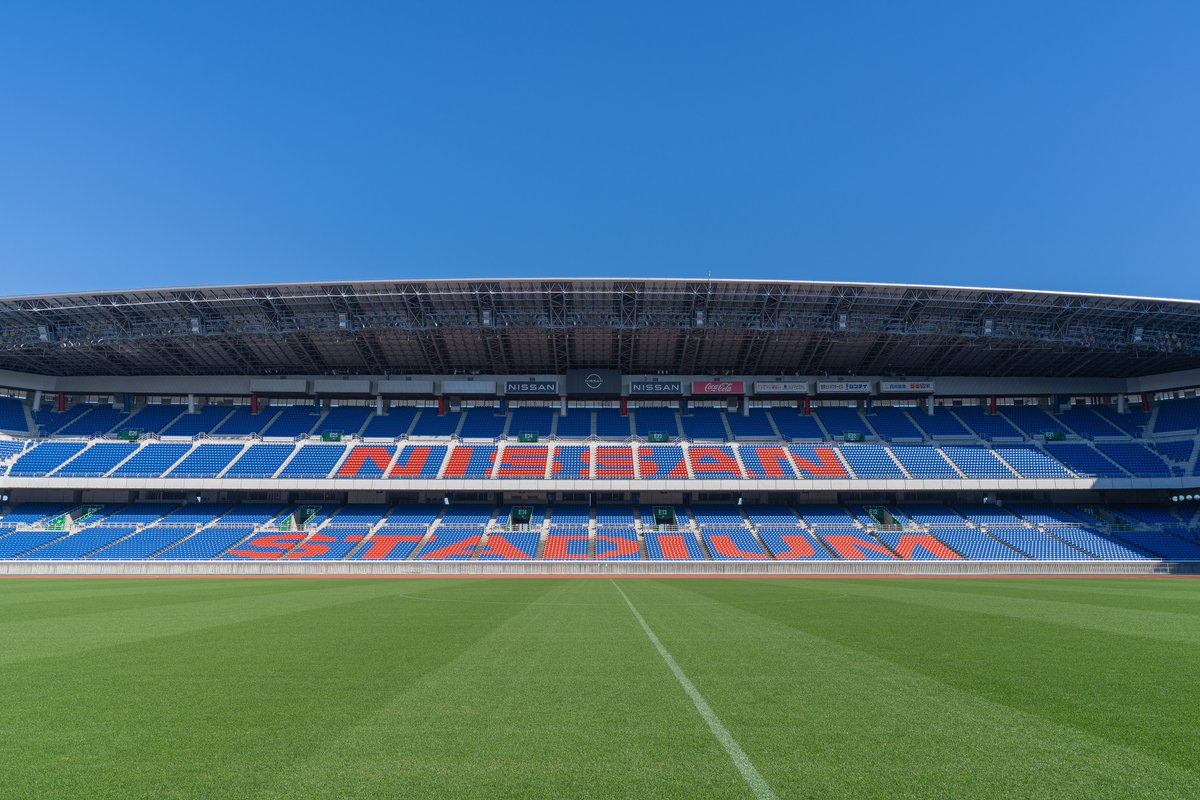 Twitter 上的 新横浜公園 日産スタジアムからのお知らせ 日産スタジアムの芝生に入ってみませんか 世界的なスポーツ大会や数々のコンサートの会場となった日産スタジアムの芝生に入れるイベント参加者を募集中です 皆様のご参加 お待ちしております 日産