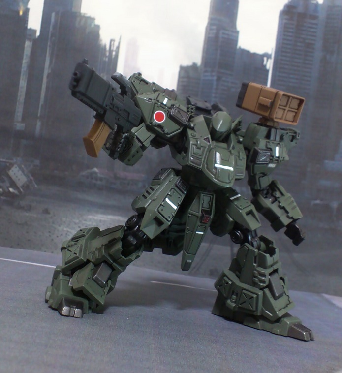 フロントミッション3で日本国防軍(FM世界の自衛隊)の主力ヴァンツァー