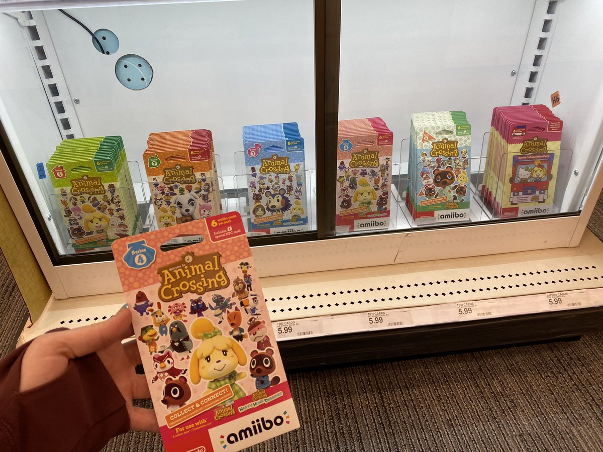 cocopeachnut_'s tweet photo. MY TARGET STOCKED UPPPP https://t.co/qVixf9mRwV