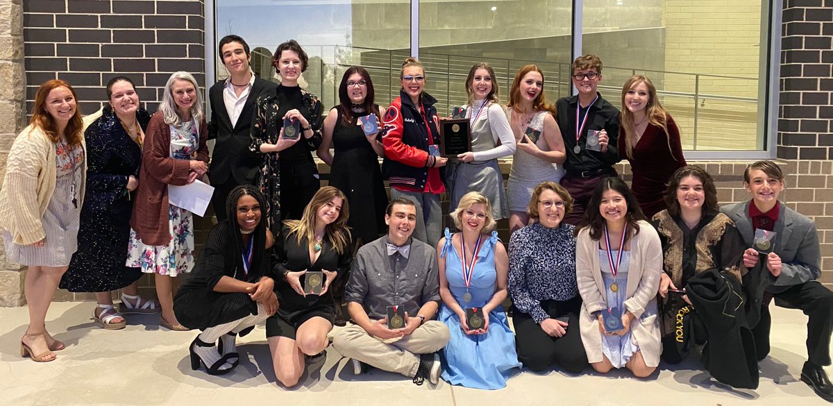 The Marriage of Bette and Boo is advancing to Area. Awards go to: All Star Tech Jaylynn C, HM cast Azula H-T All Star, Jack G, Abigail B, Eveliegh J
Congrats to ALL! #WHSTEXANPRIDE