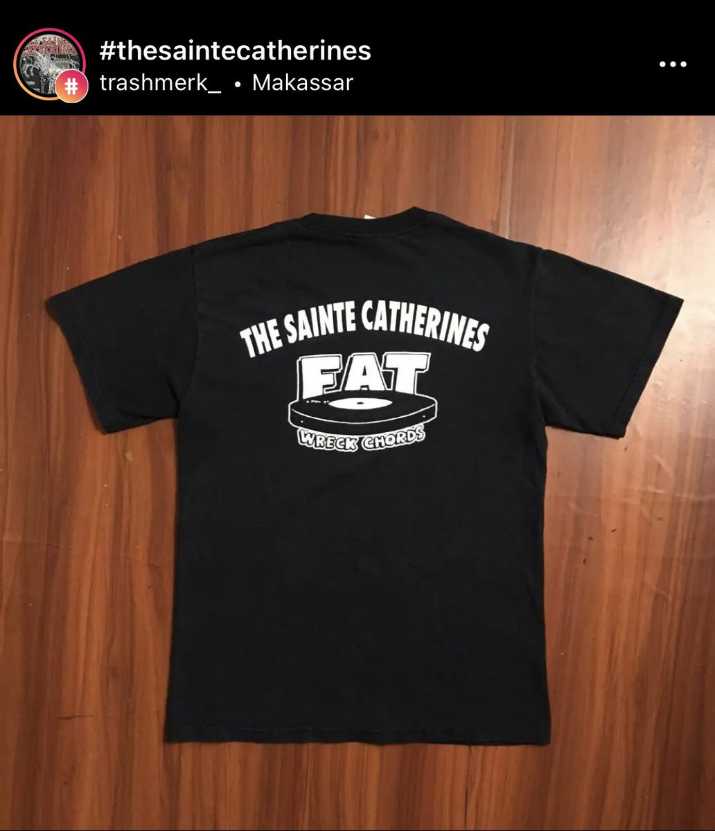 pab_mtl's tweet photo. Throwback to some old tour tee-shirts we made on the road. #ste4 #olddogs https://t.co/SukA6zpNeB