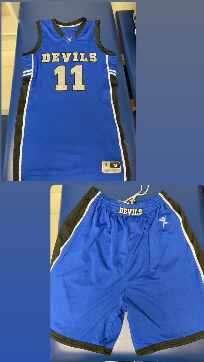 gcboysbball's tweet photo. Anyone interested in purchasing a game worn Gate City Basketball uniform comment, DM, or message Coach Barnes personally. There is a variety of sizes and numbers and all proceeds will go right back into the boys basketball program! All jerseys &amp; shorts in this post are $20! https://t.co/IFLD7CIrkQ