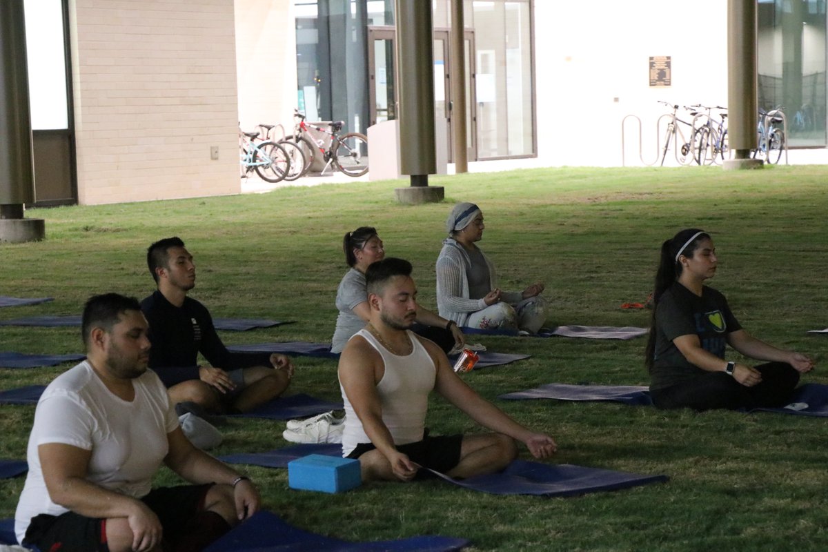 UhclCampusRec's tweet photo. Recharge your mind and body during this finals season with  a night of relaxing sunset yoga on Thursday, April 21, 7-8 p.m.! You can register through https://t.co/GGolZ1xqSk or at the Member Services desk. Walk-ins are welcome. @Yogasix will be joining us for this fun event! 🧘 https://t.co/9Etngxild5