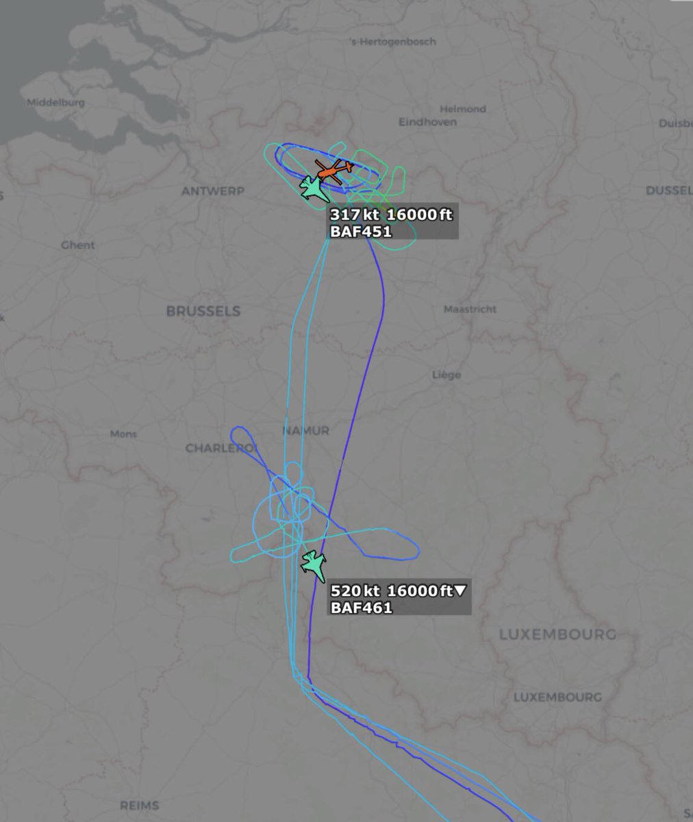 mil_scot's tweet photo. 🇧🇪@BeAirForce
#BAF461 #44F125
#BAF451 #44F0E7
✈️📡@ADSBexchange
#adsb https://t.co/YoagwKhIPi