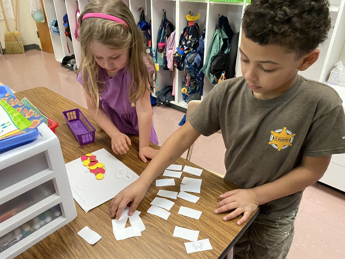 AngelaRanous's tweet photo. Our Kinders practiced partners of 5 through story problems and a game applying critical thinking skills. @OtterBias @JoTysor @oakgrovees #itsbetterinthegrove https://t.co/Sk4fAHoJ9T