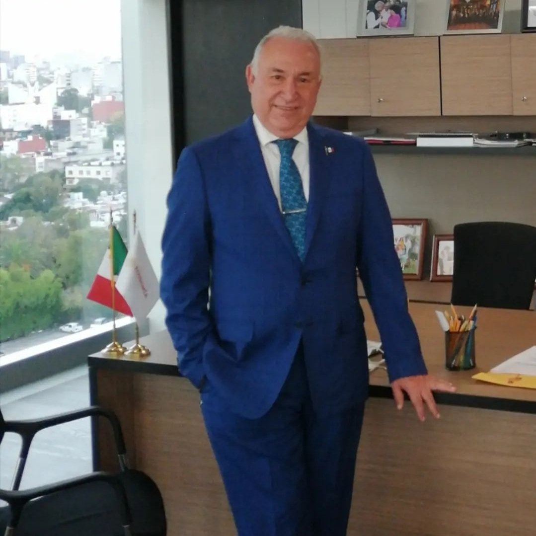 Héctor Martín Garza tweet media