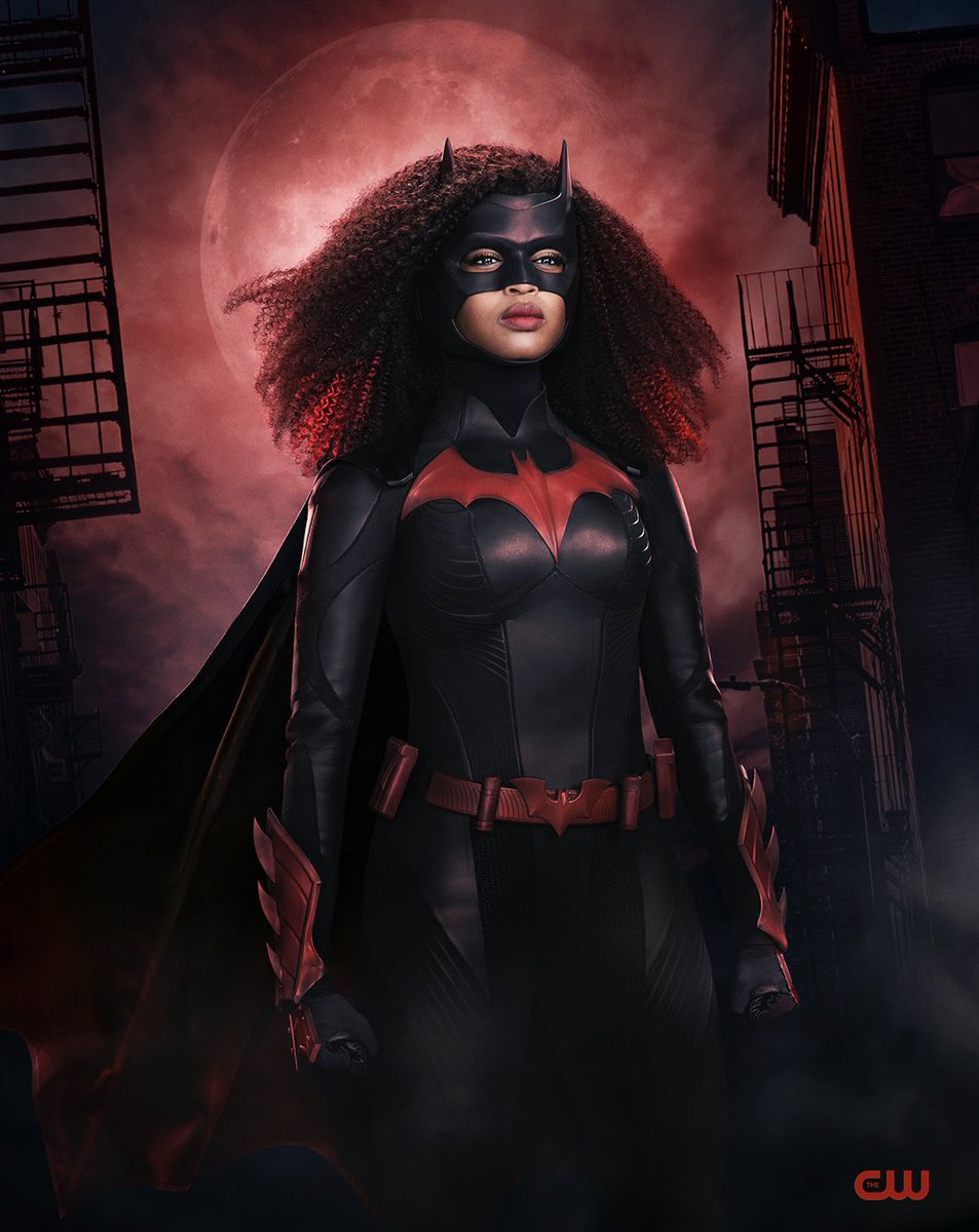 BamSmackPow's tweet photo. RT if you think @TheCW should renew Batwoman and DC’s Legends of Tomorrow for new seasons asap. https://t.co/D5IpsZm6EK