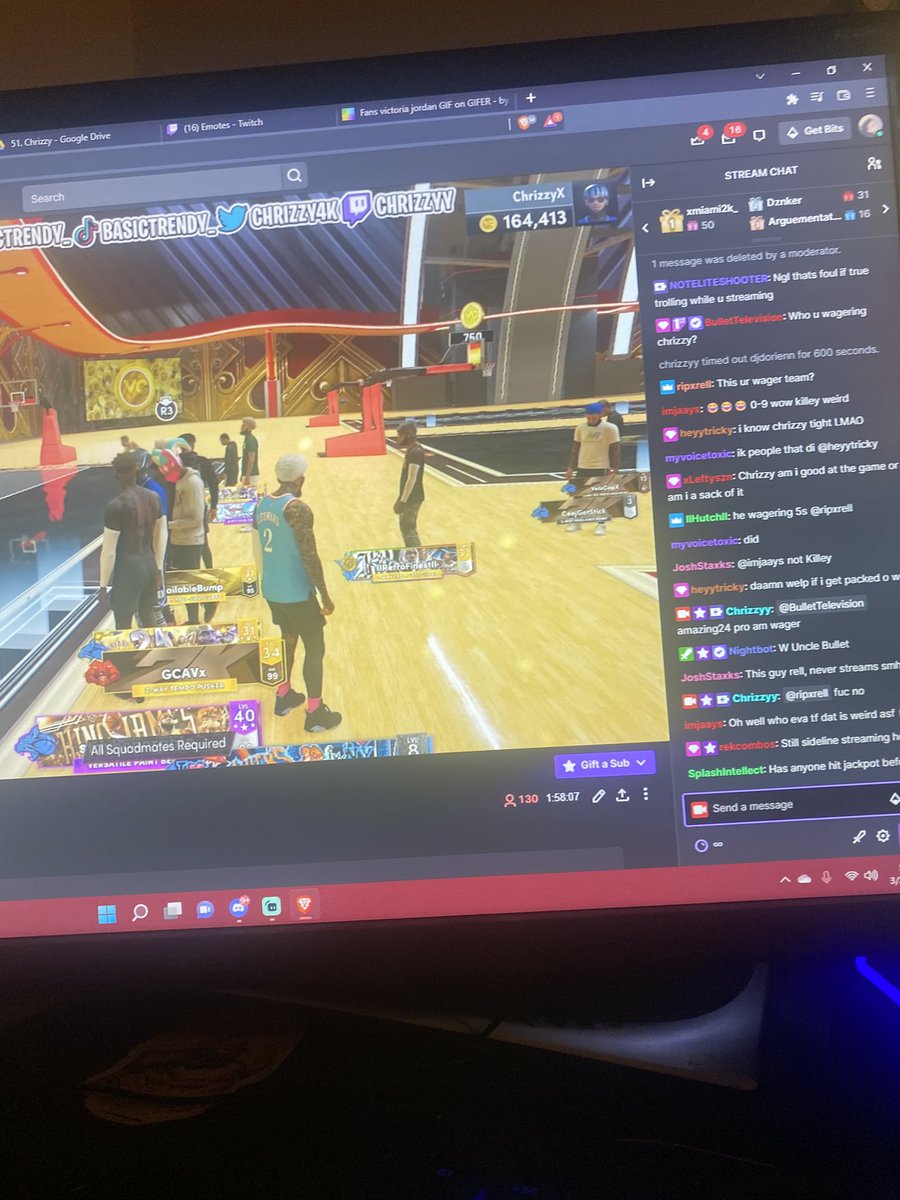 Chrizzy4K's tweet photo. Still live slide thru #nohost wager goin down ina few https://t.co/SzHZcYMEHU 🥷 https://t.co/k6ncZUIqBy