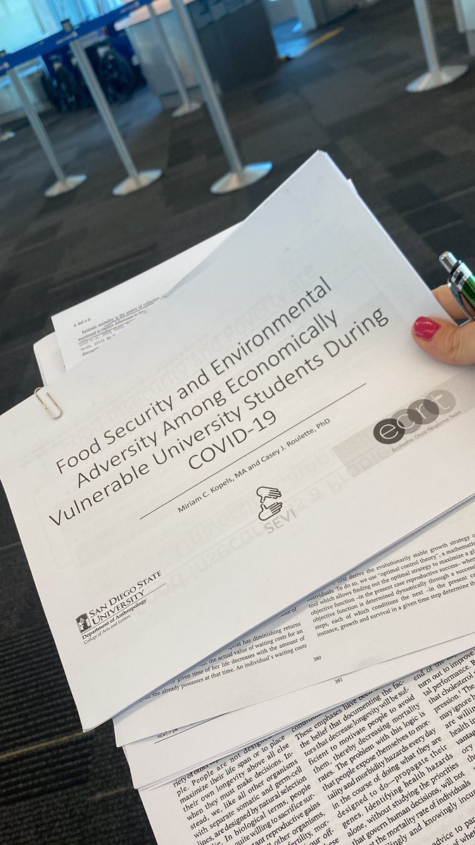 MiriamKopels's tweet photo. Ready to present our research @RouletteCasey #AABA2022 https://t.co/gfV8ED66VC