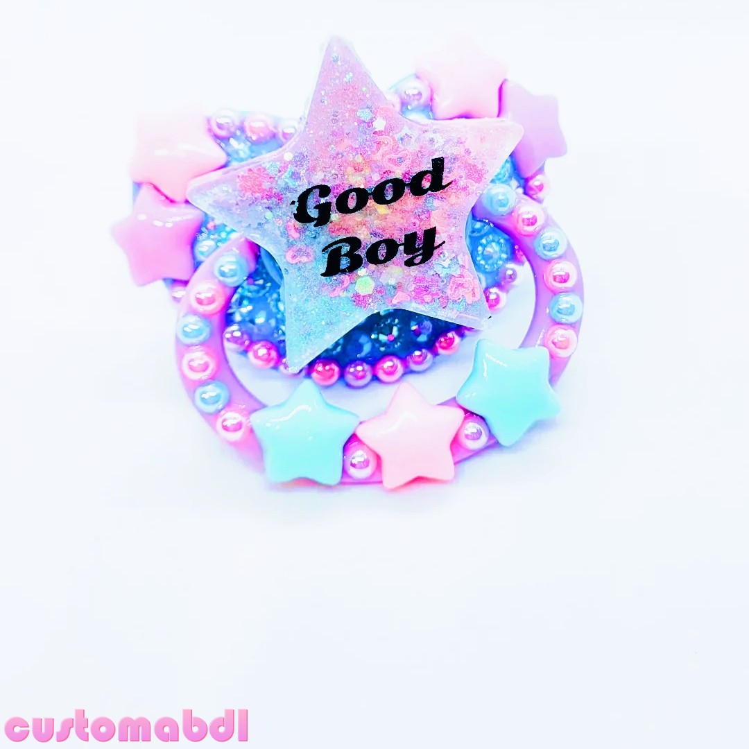 customabdl's tweet photo. Baby, you are a STAR!  Perfect for littles who are also pets! Shop via https://t.co/KtzwihHxD9  #adultpacifier #abdl #petplay #puppyplay #ddlg #mdlb #mommydom #daddydom #ageplay #abdlpacifier #customabdl #littlespace https://t.co/FrswHljgHg