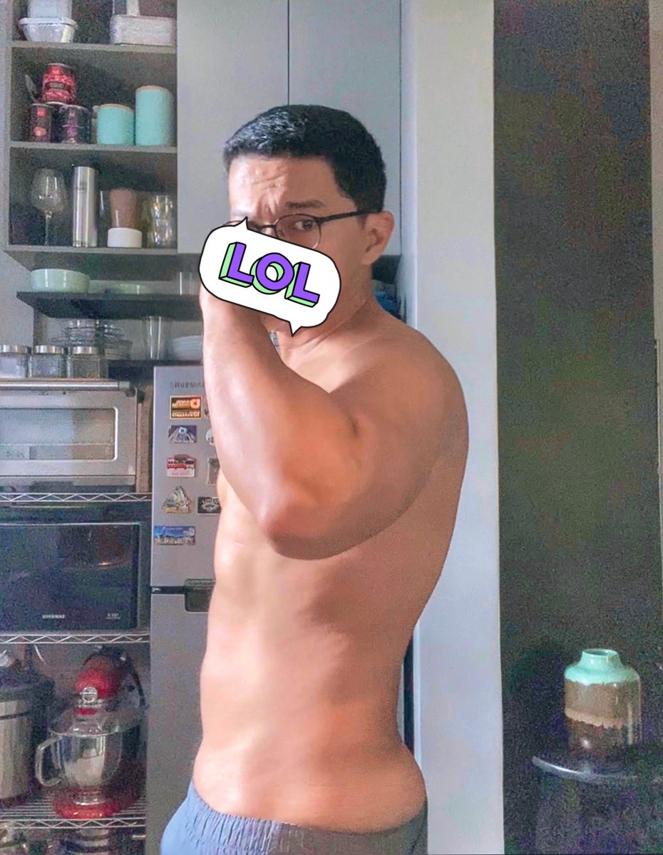 __N_E_R_O__'s tweet photo. humpday 🍑 https://t.co/8I4Yp3zc8m