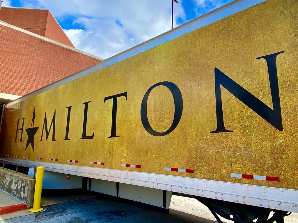 walton_arts's tweet photo. The musical revolution begins at Walton Arts Center tonight! @hamiltonmusical https://t.co/W8RgA7HQuf