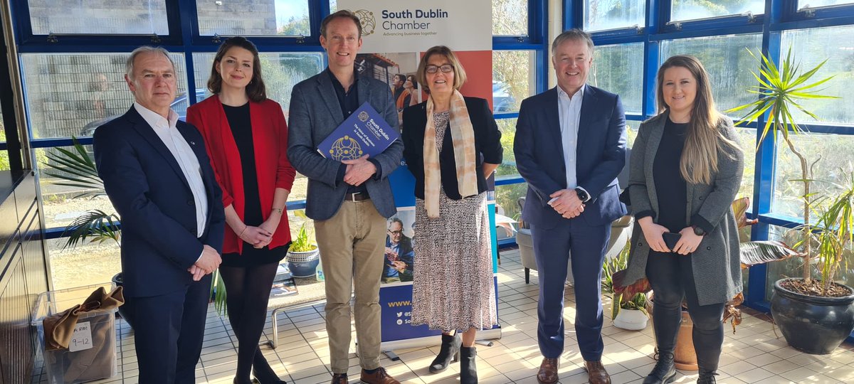 DublinSWFF's tweet photo. @ladublinoise and @BarryAndrewsMEP visited South Dublin chambers last week 

@fiannafail https://t.co/hSvTraAgrc