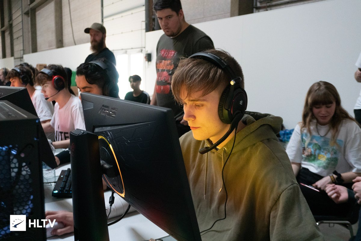 FREE AGENT🕵️‍♂️
Min tid hos <a href="/IgniteEsportdk/">IGNITE ESPORT</a> er færdig, fuldkommen fantastisk oplevelse, med nice mennesker og ledelse

Jeg har fået en MASSE erfaring med i rygsækken, og er klar til nye udfordringer og endnu engang vise hvad jeg kan samt udvikle mig mere!
RT =❤️