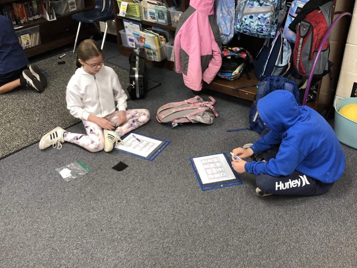 We know our geometric figures! We had a blast reviewing with a partner game. Then, we upped the ante with a “Guess Who” style game where we guessed clues about polygons. #SangsterSOAR #rmD8isgr8