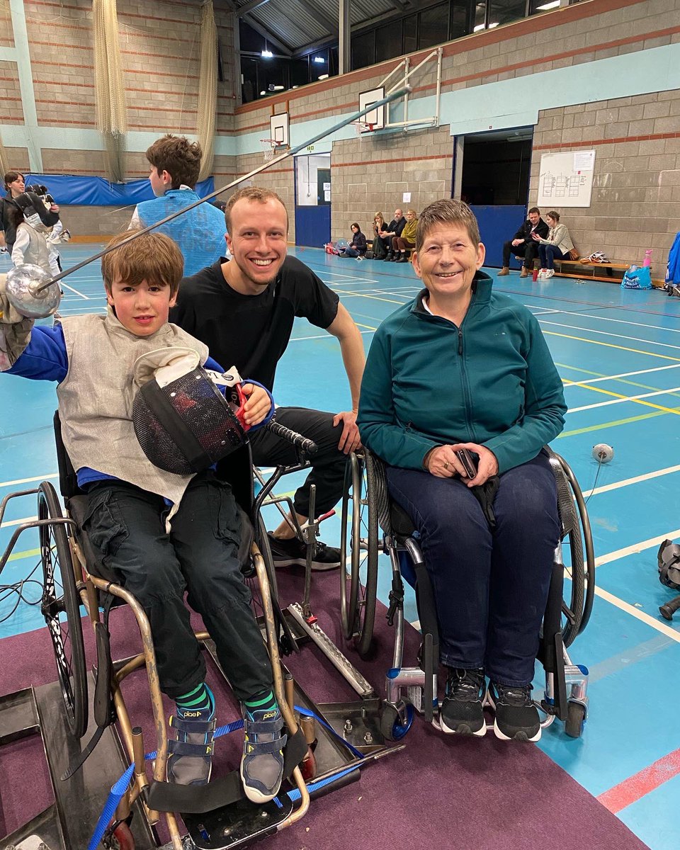 SebbysAdventure's tweet image. Viv from @BDF_GBR joined Sebby today at  @BladesBristol   He loved everything about this evening, including trying out a new chair